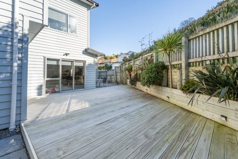 Photo of property in 25 Bickerton Rise, Churton Park, Wellington, 6037