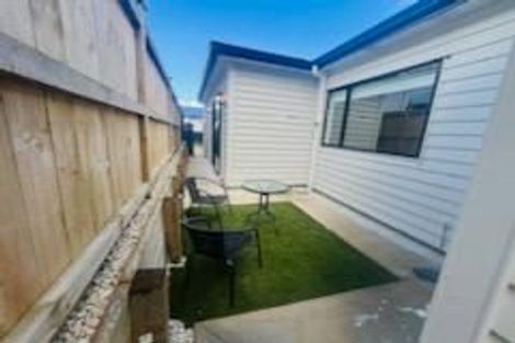 Photo of property in 41 Farranfore Road, Opaheke, Papakura, 2113