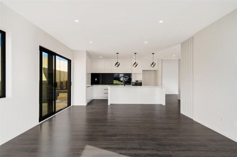 Photo of property in 124 Parkview Drive, Gulf Harbour, Whangaparaoa, 0930