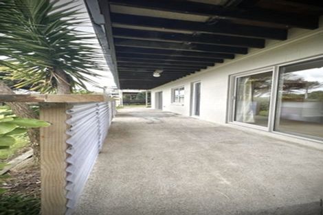 Photo of property in 35 Maranui Street, Mount Maunganui, 3116