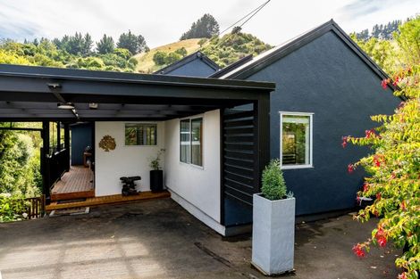 Photo of property in 69 Greenacres Street, Macandrew Bay, Dunedin, 9014