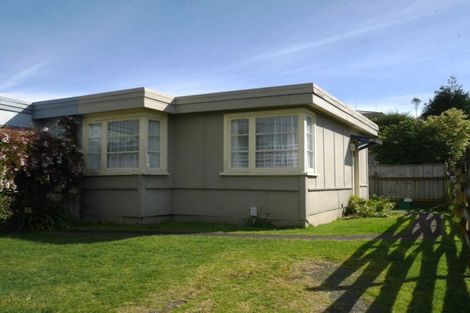 Photo of property in 17 Hurley Road, Paraparaumu Beach, Paraparaumu, 5032