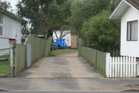 Photo of property in 2/956 Heaphy Terrace, Fairfield, Hamilton, 3214