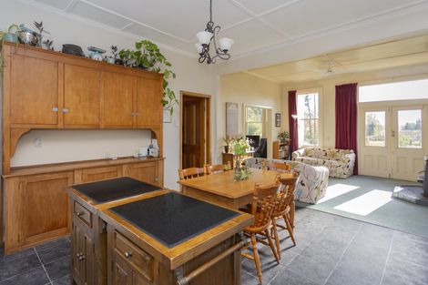Photo of property in 30 Waiareka Valley Road, Alma, Oamaru, 9491