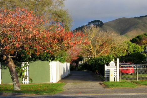 Photo of property in 478a Te Moana Road, Waikanae, 5036