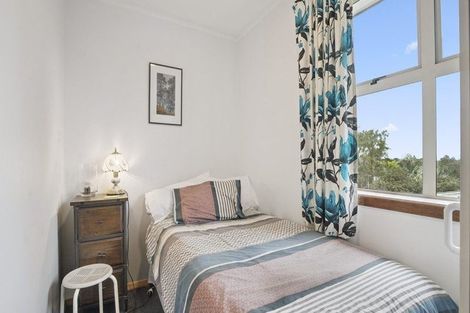 Photo of property in 7 Blease Street, New Lynn, Auckland, 0600