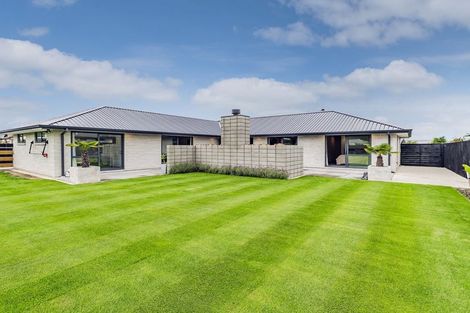 Photo of property in 8 Perendale Place, Kirwee, 7571