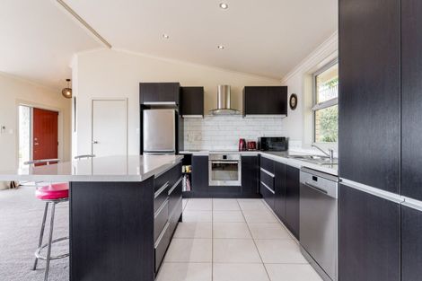 Photo of property in 54 Easther Crescent, Kew, Dunedin, 9012