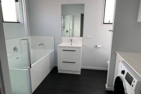 Photo of property in 10 Suffolk Drive, Kirwee, 7571