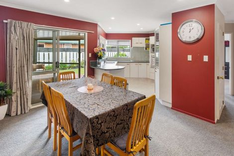 Photo of property in 6 Henley Court, Highbury, Palmerston North, 4412