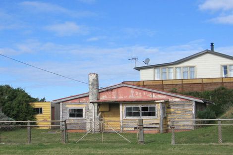 Photo of property in 8 Darwick Street, Foxton Beach, Foxton, 4815