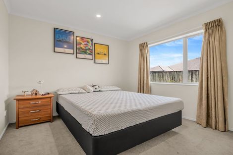 Photo of property in 21 O Ruamano Crescent, Pukekohe, 2120