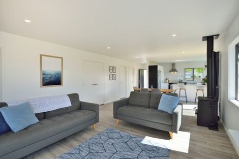 Photo of property in 83 Hamilton Drive, Wainui, Gisborne, 4010