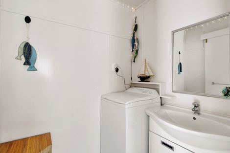 Photo of property in 93 Seabury Avenue, Foxton Beach, Foxton, 4815