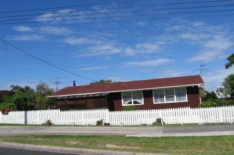 Photo of property in 1b Ringwood Street, Torbay, Auckland, 0630