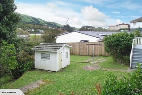 Photo of property in 55 Handyside Street, Tawa, Wellington, 5028