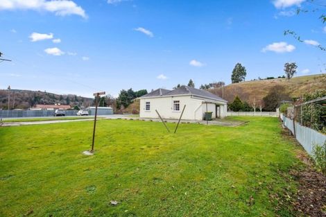 Photo of property in 30 Whitehaven Street, Lawrence, 9532