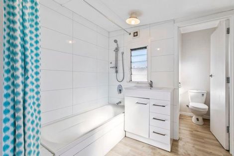 Photo of property in 141 Mangere Road, Otahuhu, Auckland, 1062