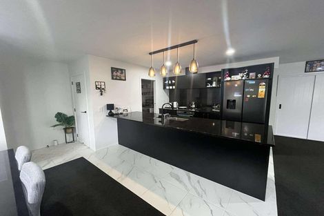 Photo of property in 14a Rutland Street, Levin, 5510