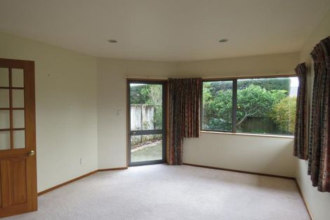 Photo of property in 17b Mangorei Road, Strandon, New Plymouth, 4312