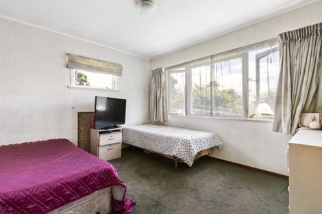 Photo of property in 5a Utting Street, Birkdale, Auckland, 0626
