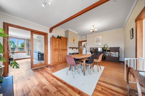 Photo of property in 180 Brooklands Road, Vogeltown, New Plymouth, 4310