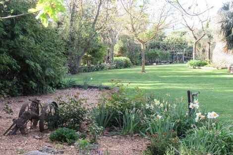 Photo of property in 1 Devonvale Lane, Amberley, 7410