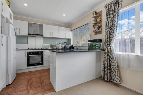 Photo of property in 46 Garelja Road, Henderson, Auckland, 0612
