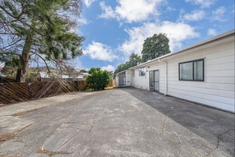 Photo of property in 11 Tangelo Place, Bucklands Beach, Auckland, 2012
