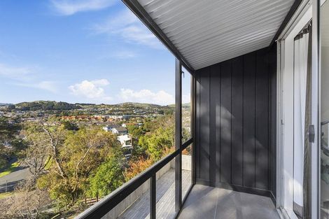 Photo of property in 9 Keel Place, Whitby, Porirua, 5024