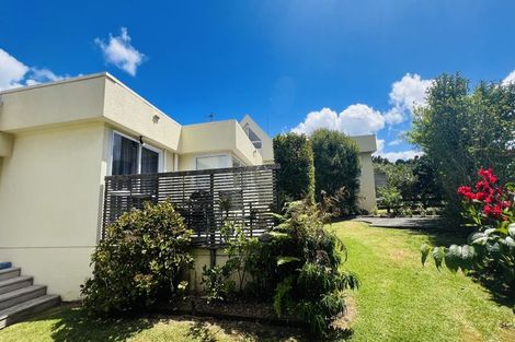 Photo of property in 98 Victoria Street, Coromandel, 3506