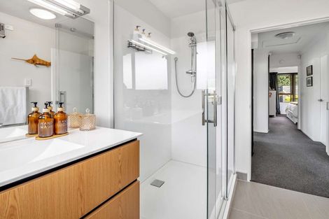 Photo of property in 2/5 Woodbridge Road, Cashmere, Christchurch, 8022