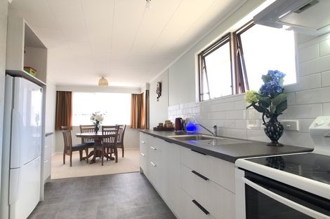 Photo of property in 1/82 Gloucester Street, Greenmeadows, Napier, 4112