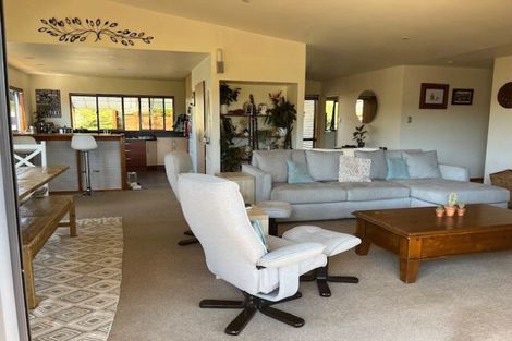 Photo of property in 7 Via Aroha, Waitarere Beach, Levin, 5510