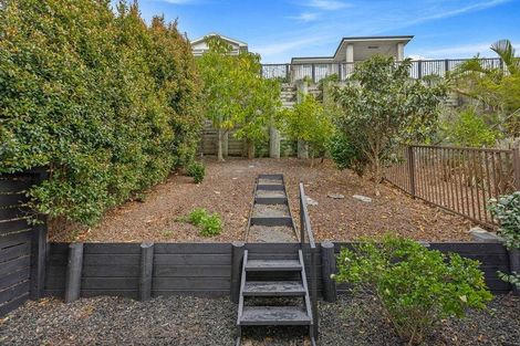 Photo of property in 29 Landmark Terrace, Orewa, 0931