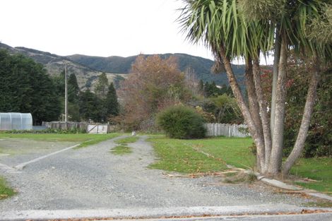 Photo of property in 18 Devon Street, Tapanui, 9522