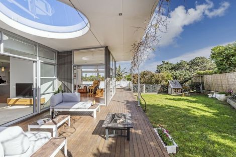 Photo of property in 10d Sunnynook Road, Sunnynook, Auckland, 0620