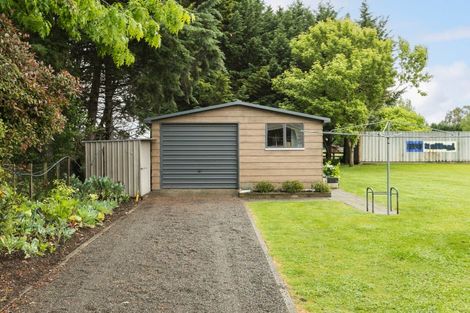 Photo of property in 17 Charlotte Street, Takapau, 4203