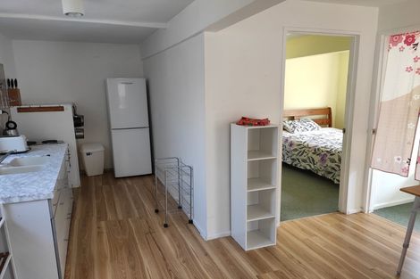 Photo of property in 18 King Richard Place, Browns Bay, Auckland, 0630