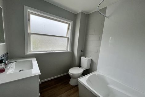 Photo of property in Oberon Flats, 48a Merton Street, Trentham, Upper Hutt, 5018