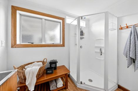 Photo of property in 69 Holloway Street, Carterton, 5713