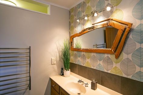 Photo of property in 15 Madden Place, Solway, Masterton, 5810