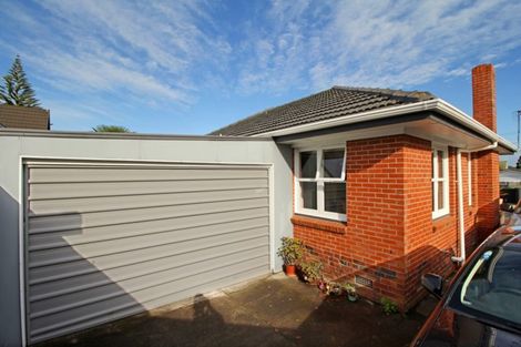 Photo of property in 104a Wyllie Road, Papatoetoe, Auckland, 2025