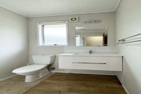 Photo of property in 9 Salamanca Road, Sunnynook, Auckland, 0620