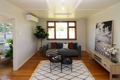 Photo of property in 284 High Street South, Carterton, 5713