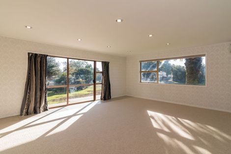 Photo of property in 16 Grayson Avenue, Mangakakahi, Rotorua, 3015