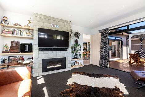 Photo of property in 11 Sumner Terrace, Aotea, Porirua, 5024