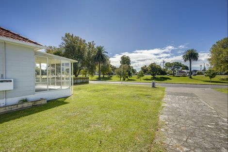 Photo of property in 55 Douglas Mclean Avenue, Marewa, Napier, 4110