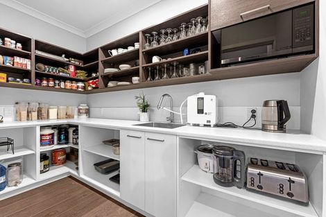 Photo of property in 56 Hillpark Drive, Pokeno, 2402