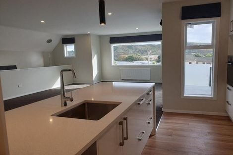 Photo of property in 34 Paremata Crescent, Paremata, Porirua, 5024